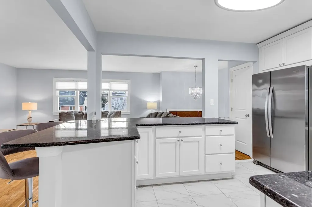 1825 Old Mill Road Merrick NY 11566