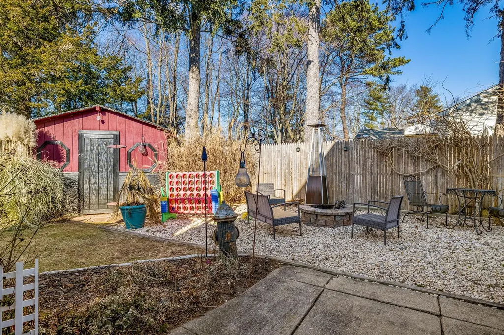 1454 Manor Lane Bay Shore NY 11706