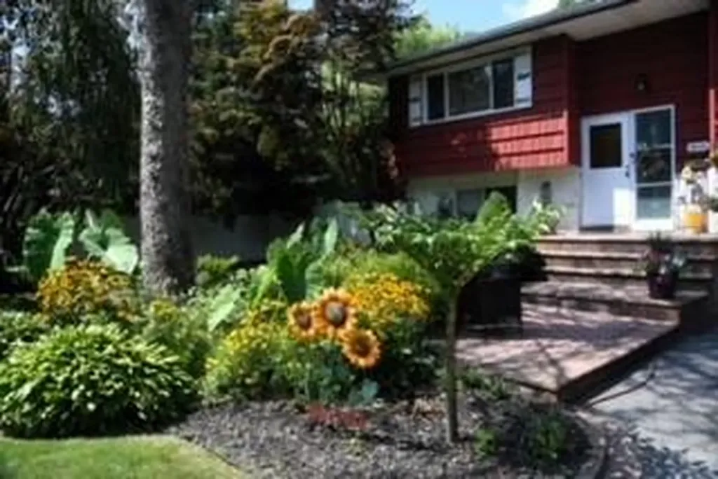 1454 Manor Lane Bay Shore NY 11706