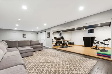 105 Hix Avenue Rye NY 10580