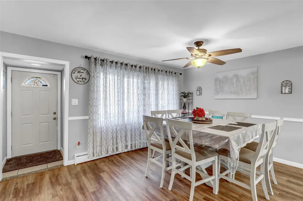 366 Coolidge Avenue Oceanside NY 11572