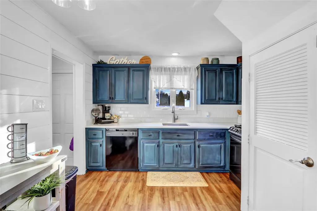 366 Coolidge Avenue Oceanside NY 11572