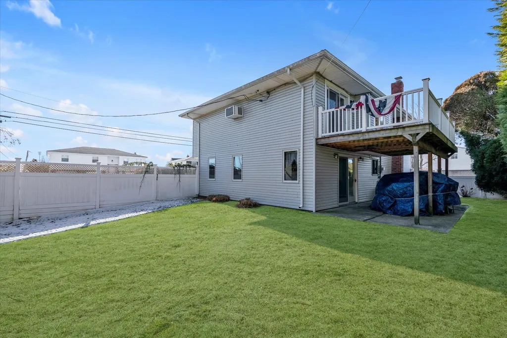 34 Evergreen Avenue Bethpage NY 11714