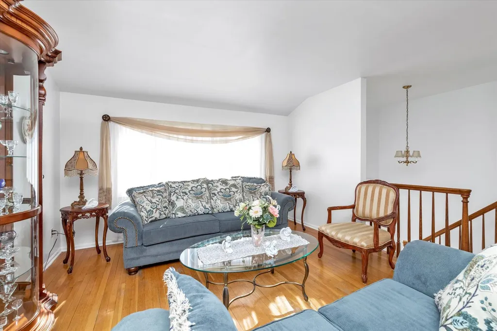 34 Evergreen Avenue Bethpage NY 11714