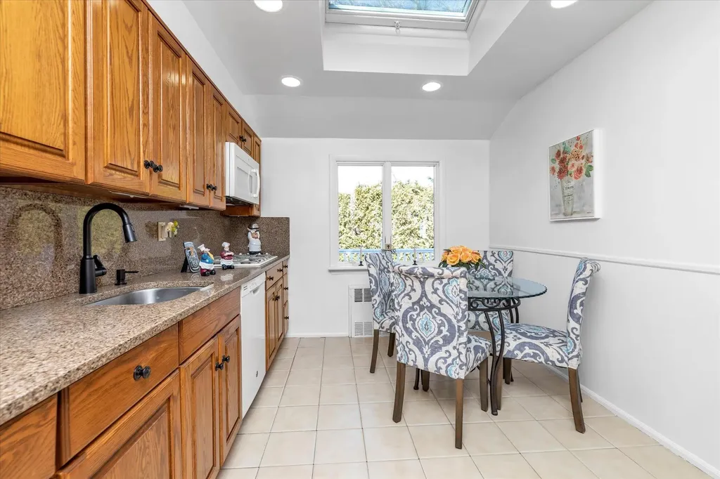 34 Evergreen Avenue Bethpage NY 11714
