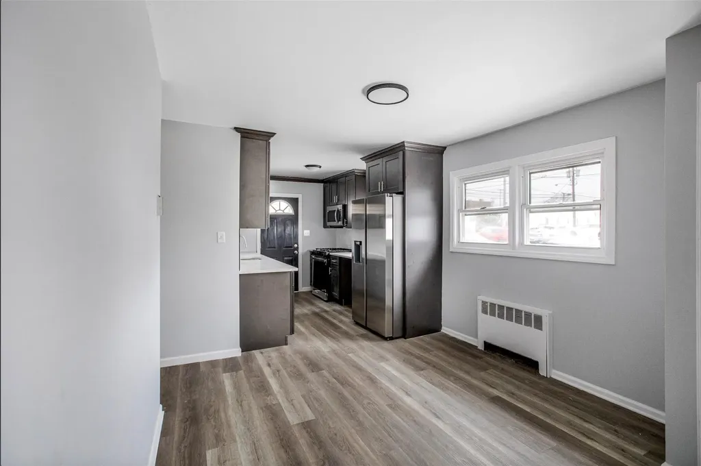 15 1st Place New Hyde Park NY 11040