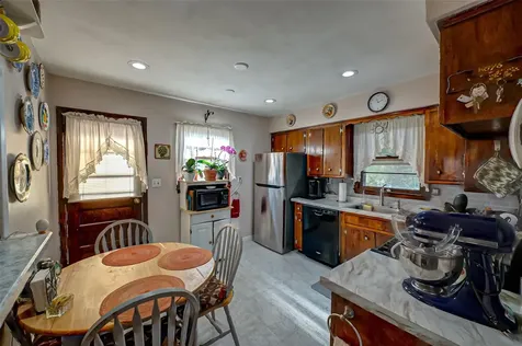 34 Aster Road Rocky Point NY 11778