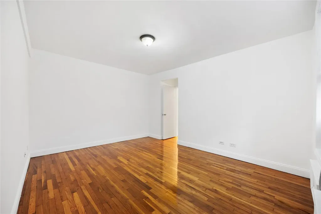 140-10 84th Drive Briarwood NY 11435