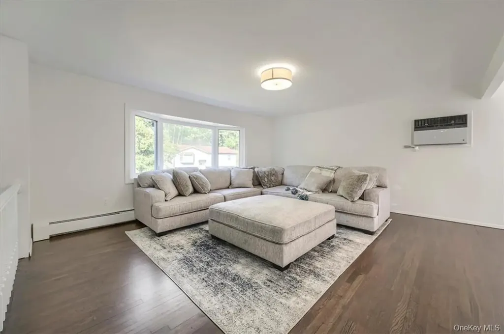 31 Gleason Drive Thiells NY 10984