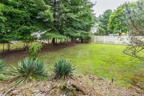 31 Gleason Drive Thiells NY 10984