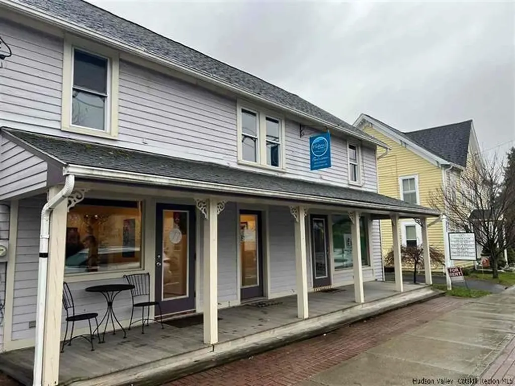 127 Main Street Gardiner NY 12525