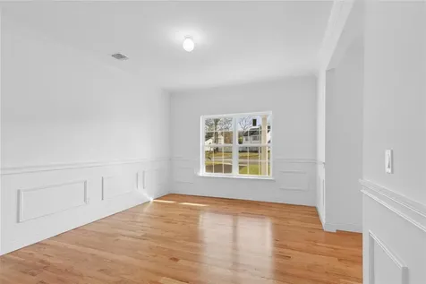 9 Coleen Court Centereach NY 11720