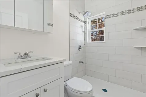 9 Coleen Court Centereach NY 11720