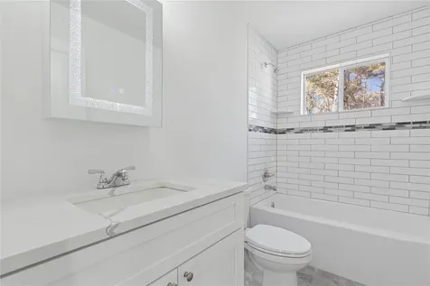 9 Coleen Court Centereach NY 11720