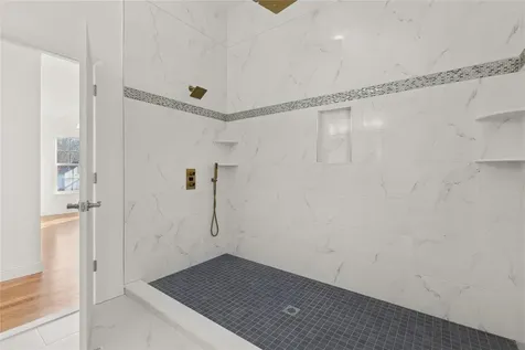 9 Coleen Court Centereach NY 11720