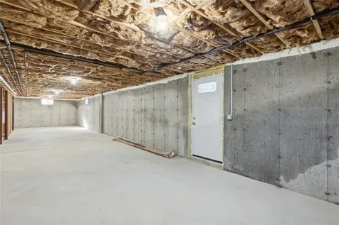 9 Coleen Court Centereach NY 11720