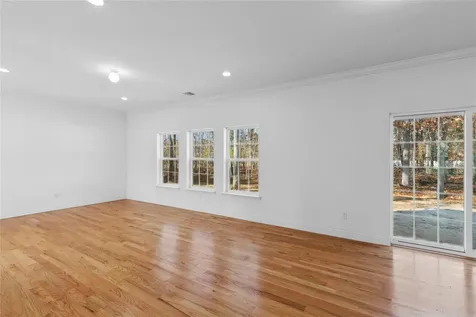 9 Coleen Court Centereach NY 11720