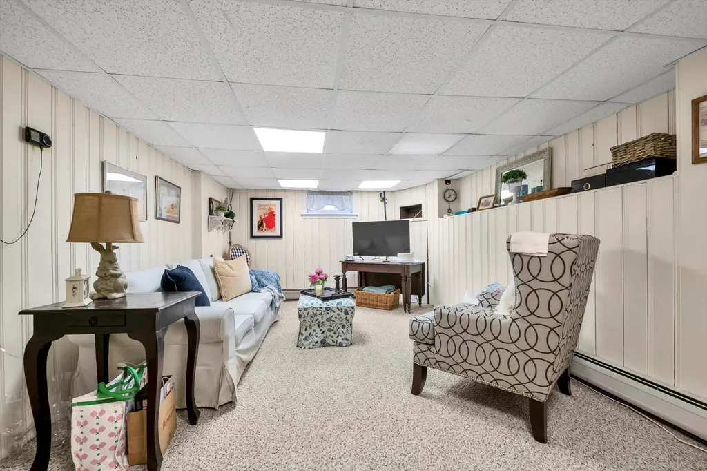 88 Hart Street Lynbrook NY 11563