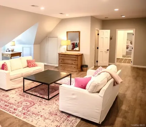 20 Orchard Hill Drive Millbrook NY 12545