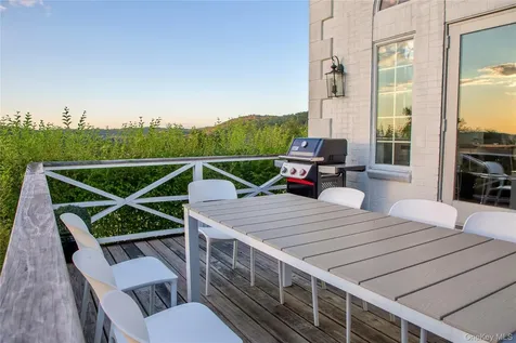 20 Orchard Hill Drive Millbrook NY 12545