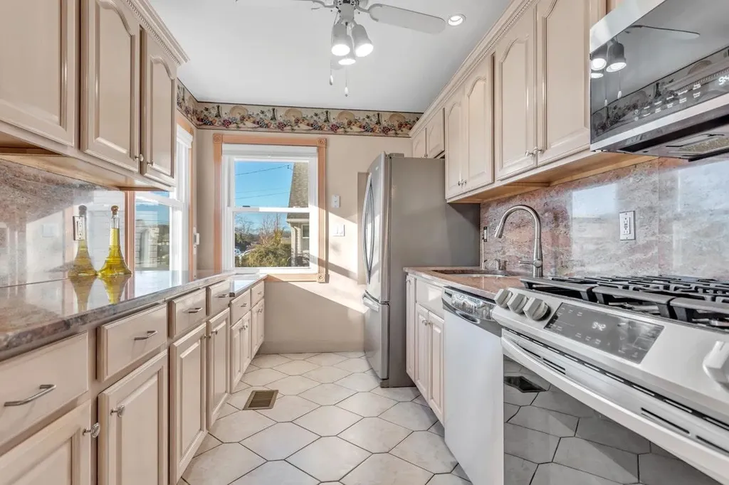89 Toronto Avenue Massapequa NY 11758