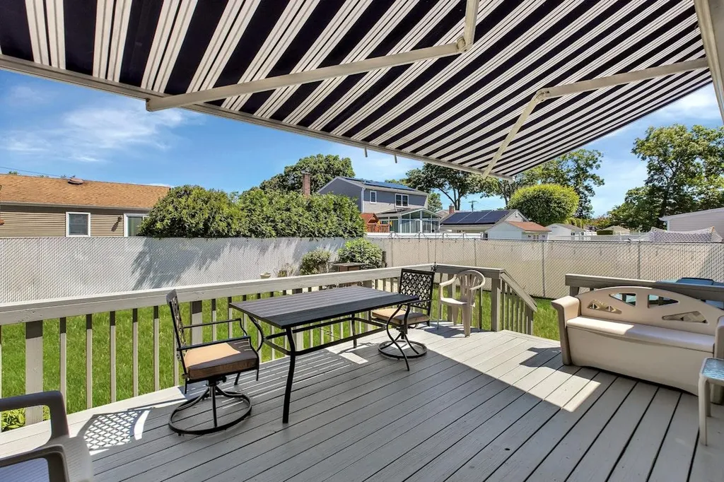 89 Toronto Avenue Massapequa NY 11758