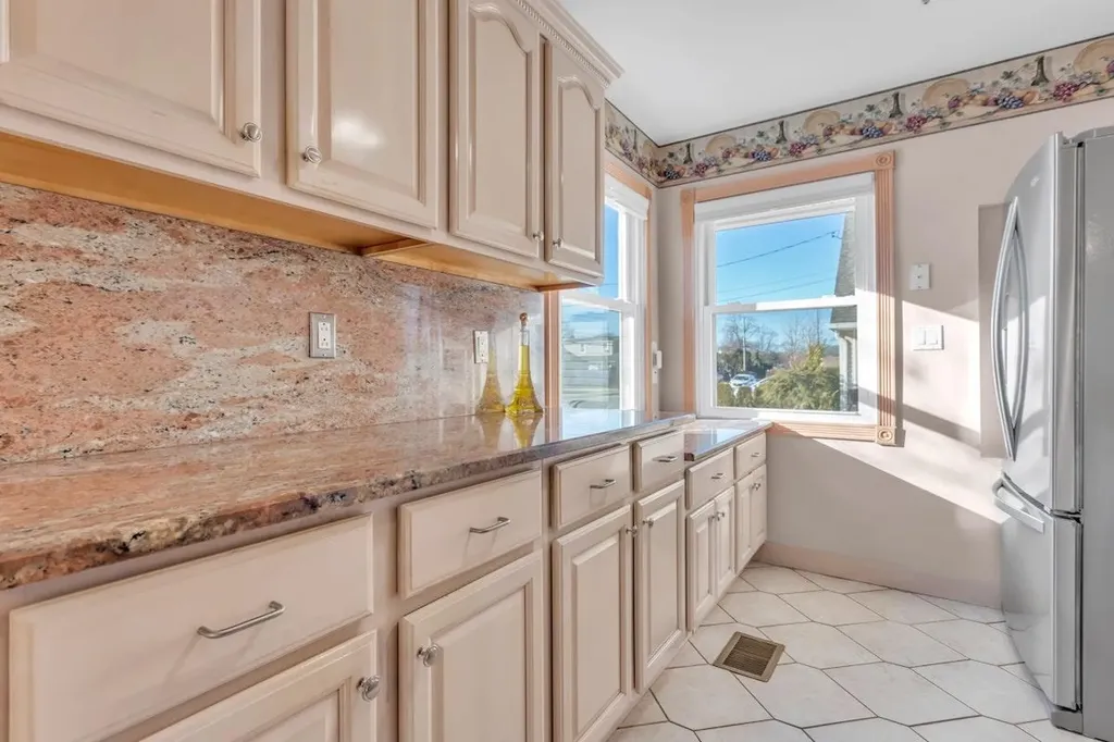 89 Toronto Avenue Massapequa NY 11758