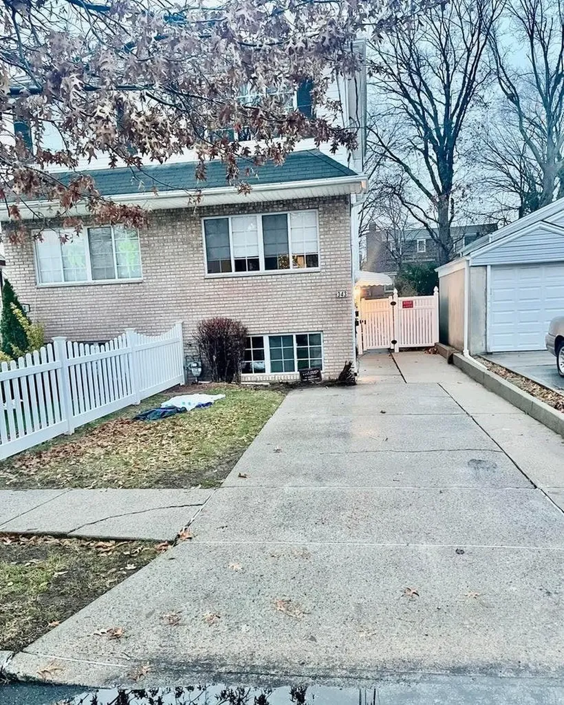 343 Stewart Avenue Staten Island NY 10314