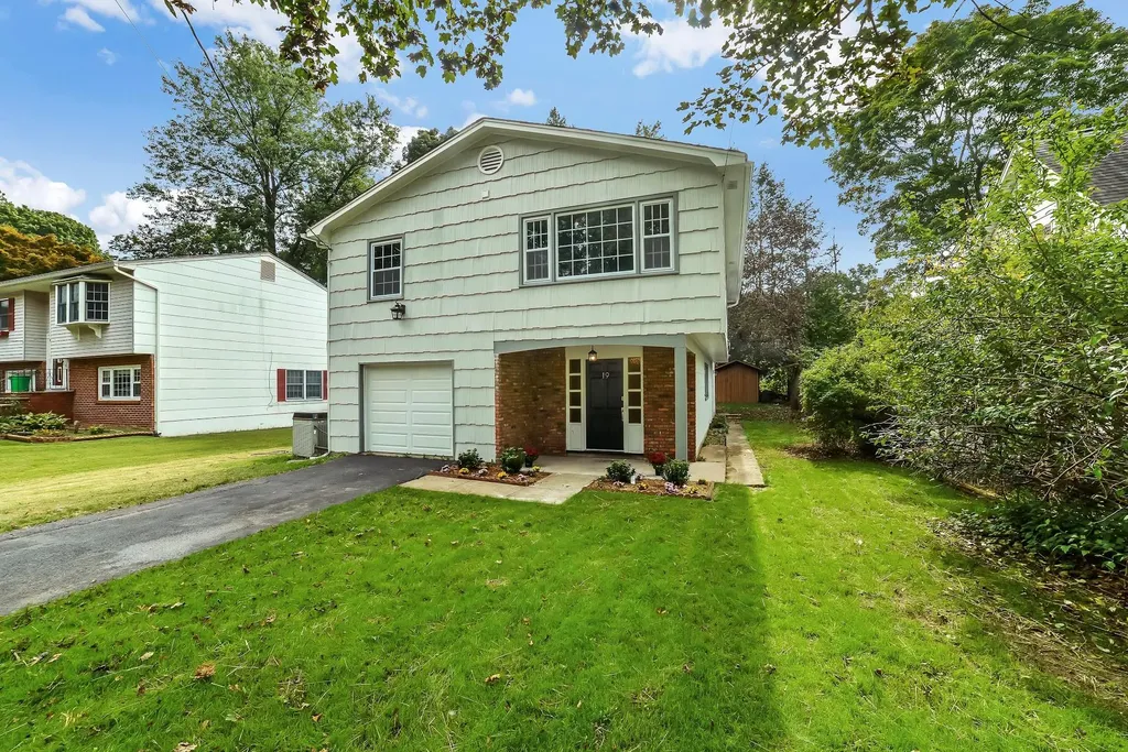 19 Interstate Street Suffern NY 10901