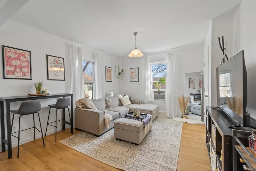 62 Brookside Avenue Nyack NY 10960