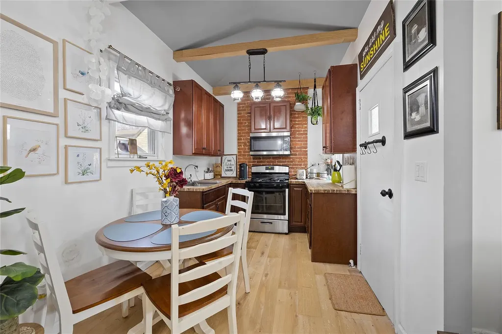 62 Brookside Avenue Nyack NY 10960