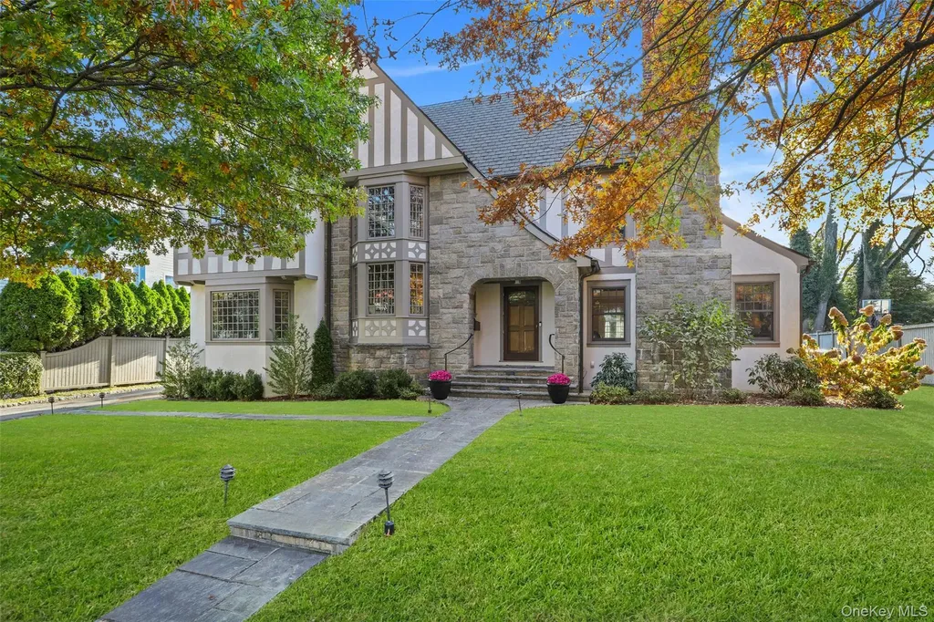 10 Sunnybrae Place Bronxville NY 10708