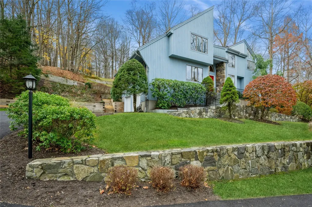 3 Greenridge Drive Chappaqua NY 10514