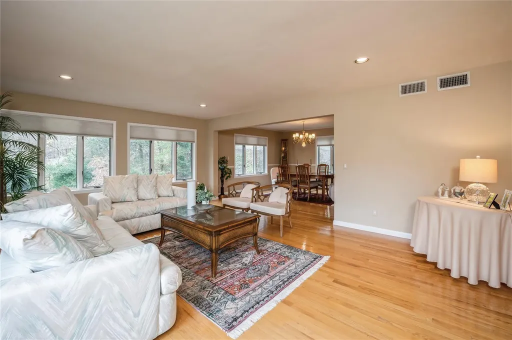 3 Greenridge Drive Chappaqua NY 10514