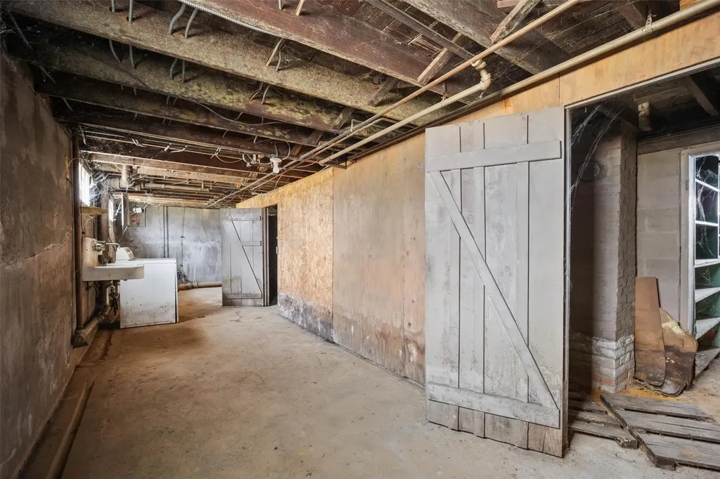 79 Maple Avenue Catskill NY 12414