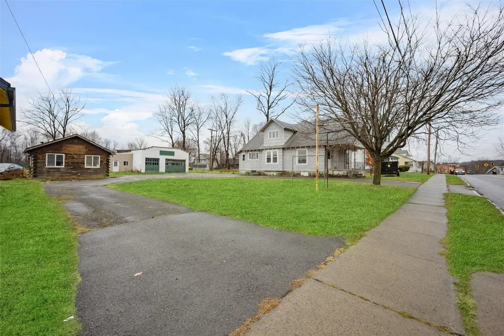 79 Maple Avenue Catskill NY 12414