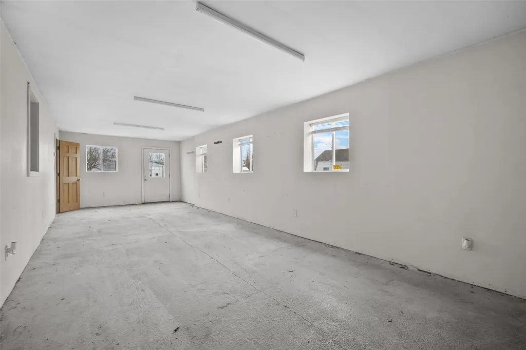 79 Maple Avenue Catskill NY 12414