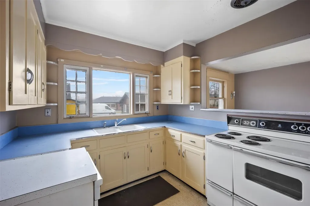 79 Maple Avenue Catskill NY 12414