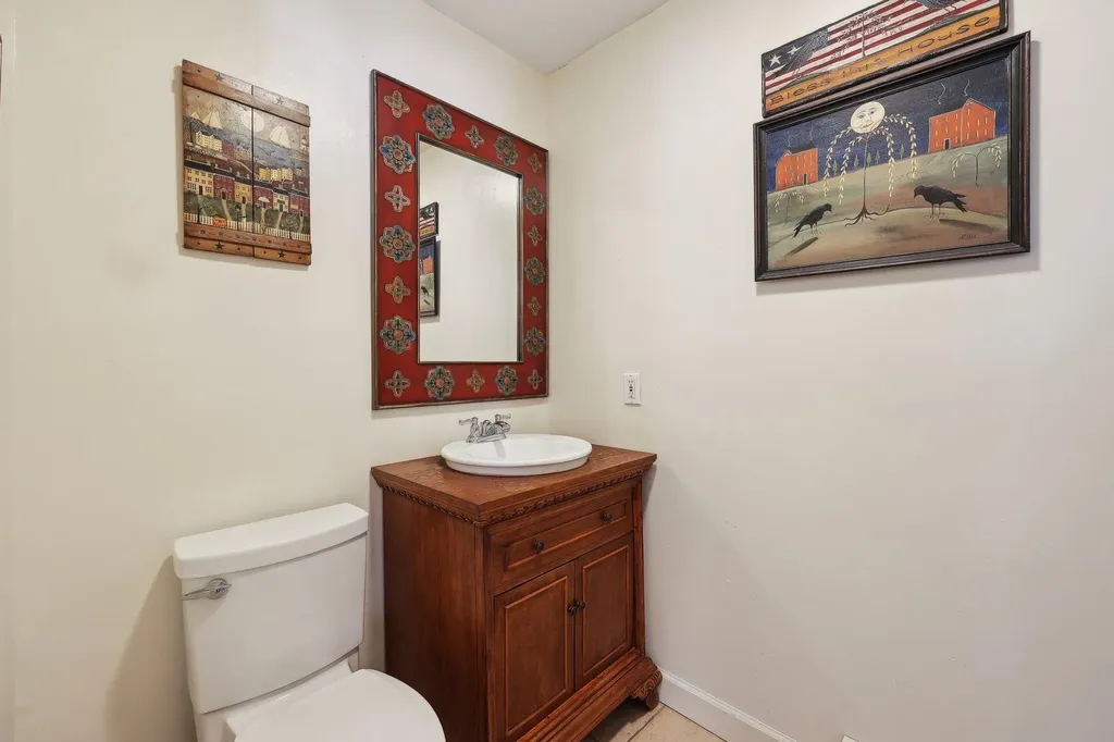 9 Sarvis Lane Newburgh NY 12550