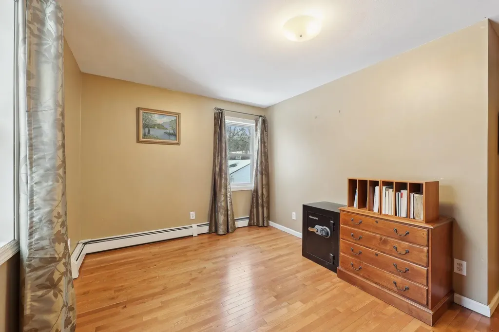 9 Sarvis Lane Newburgh NY 12550