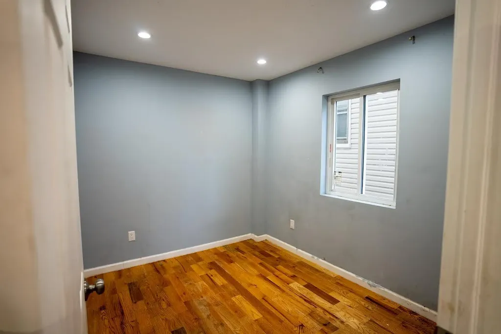 753 E 222nd Street Bronx NY 10467