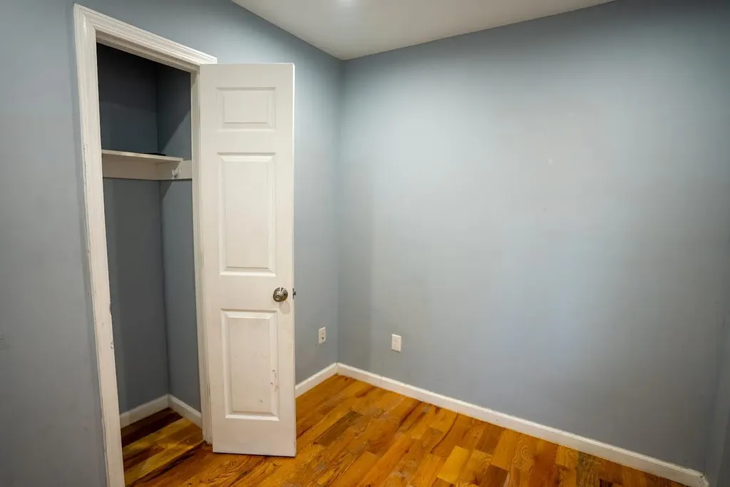 753 E 222nd Street Bronx NY 10467