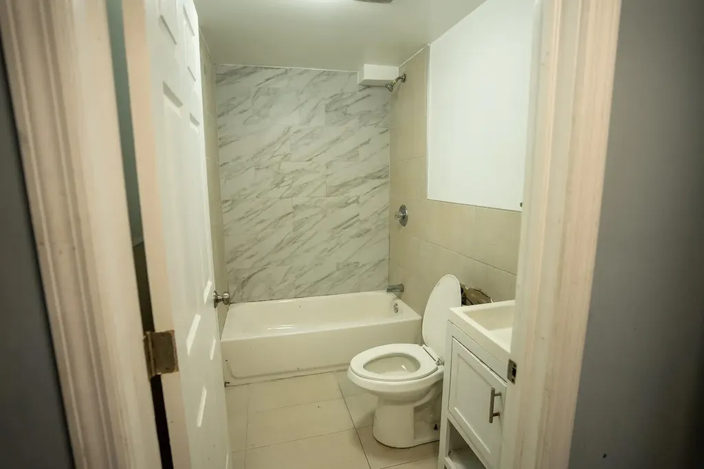 753 E 222nd Street Bronx NY 10467
