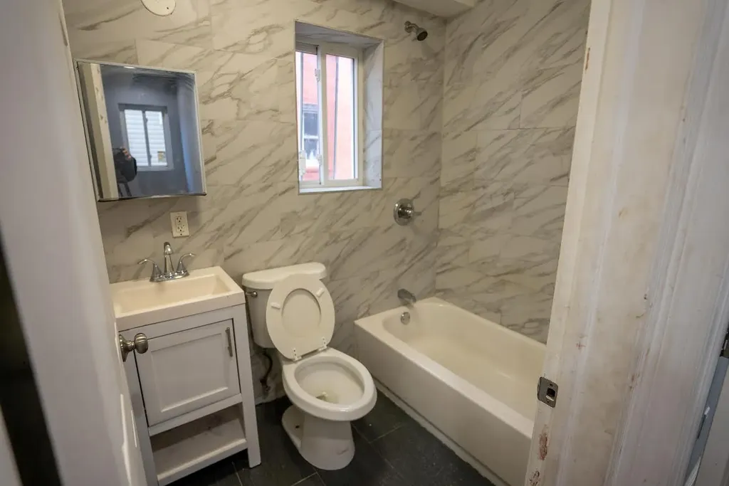 753 E 222nd Street Bronx NY 10467