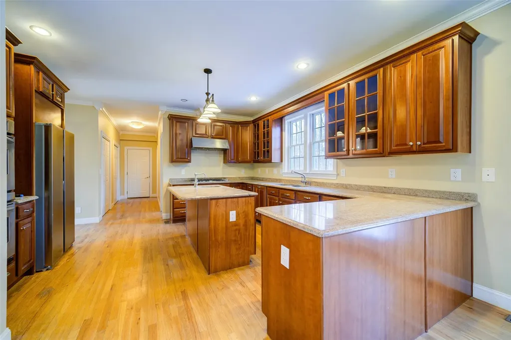 16 Pheasant Run Road Putnam Valley NY 10579