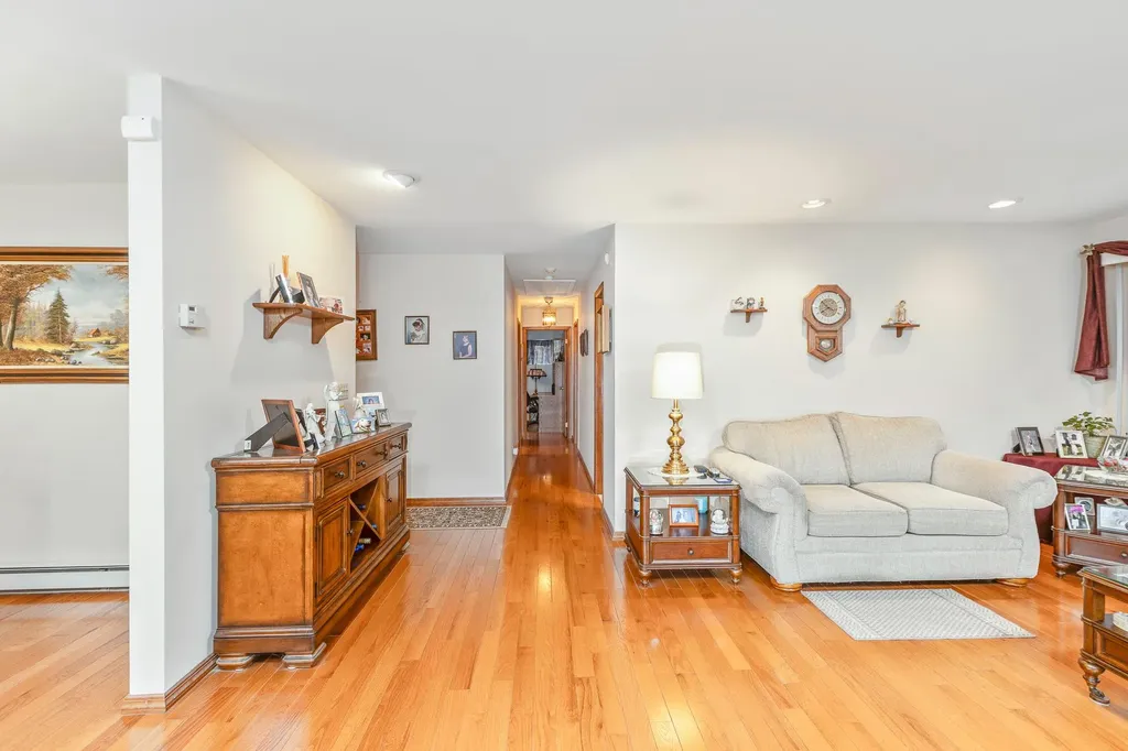 45a Eckernkamp Drive Smithtown NY 11787
