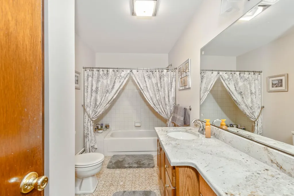 45a Eckernkamp Drive Smithtown NY 11787