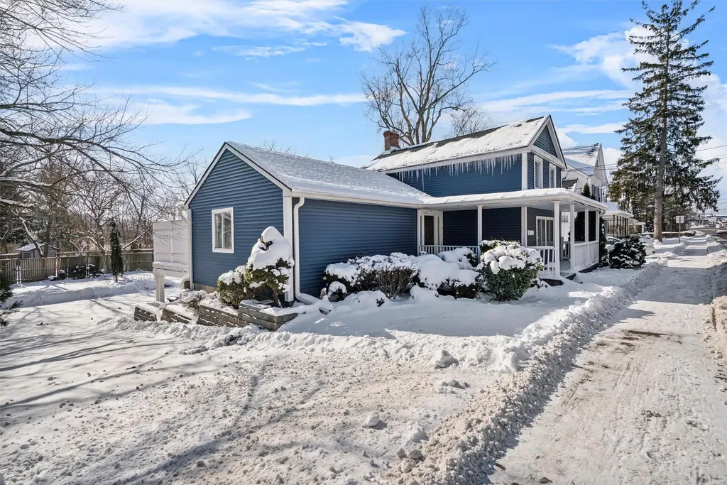16 Academy Avenue Chester NY 10918