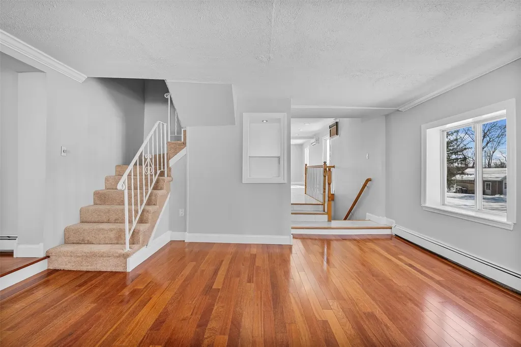 16 Academy Avenue Chester NY 10918