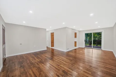 218 Eastwood Boulevard Centereach NY 11720